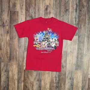 2015 Happy Holidays Walt Disney World Red T-Shirt (Medium)